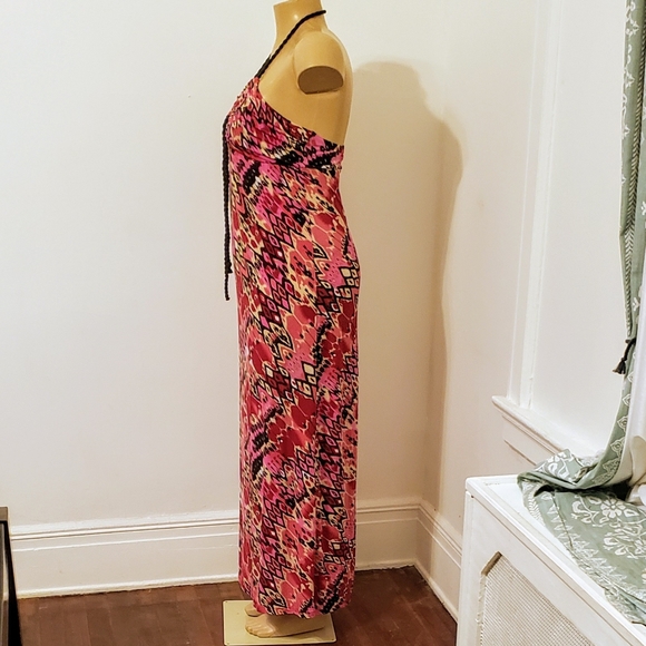 Halter Back Maxi - Picture 4 of 4